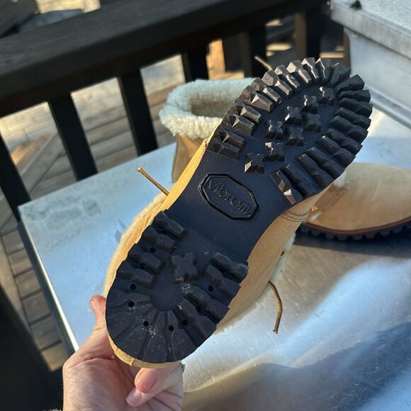 Vibram Fur lined no name boots - Picture 3 of 14